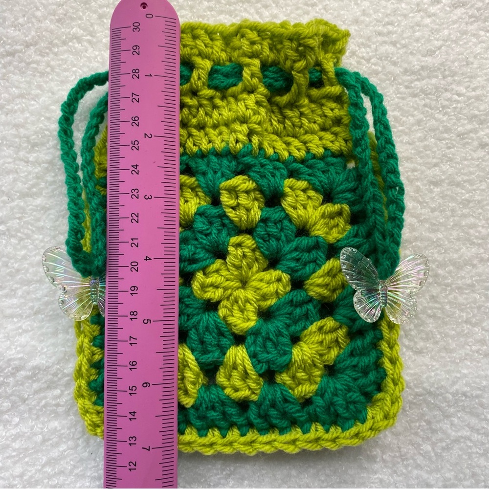 Green Crochet Drawstring Pouch - Picture 4 of 5